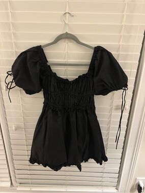 Black Puff Sleeve dress